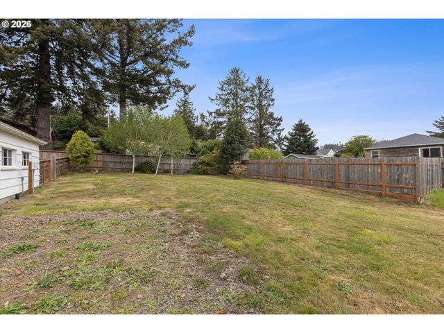 5093 Ne 49TH St, Neotsu, OR 97364