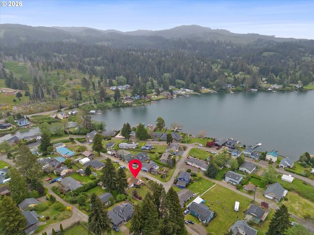 5093 Ne 49TH St, Neotsu, OR 97364