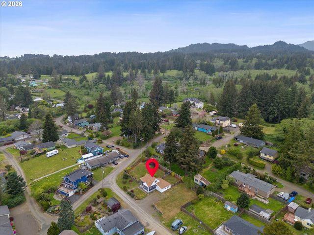 5093 Ne 49TH St, Neotsu, OR 97364