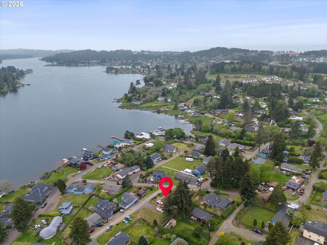 5093 Ne 49TH St, Neotsu, OR 97364