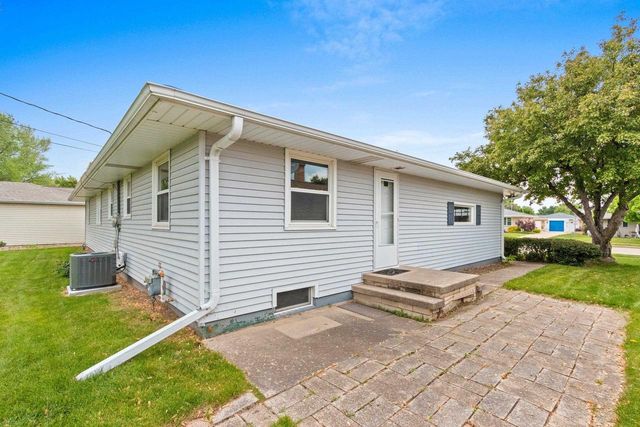 1427 W KIMBERLY AVENUE, Kimberly, WI 54136