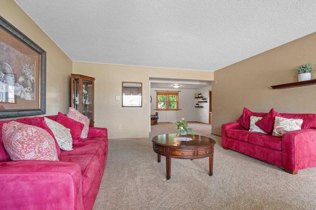 1427 W KIMBERLY AVENUE, Kimberly, WI 54136
