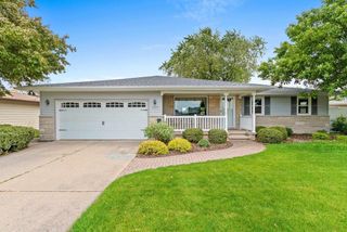 1427 W KIMBERLY AVENUE, Kimberly, WI 54136