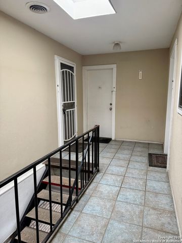8038 Broadway Apt 223, San Antonio, TX 78209