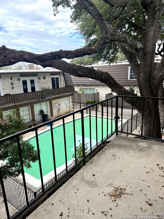 8038 Broadway Apt 223, San Antonio, TX 78209