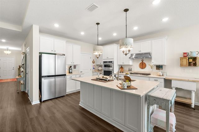 8 AUCILLA PLACE, Palm Coast, FL 32137