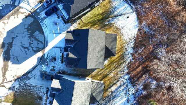 54729 Camden Court, Shelby Twp, MI 48316