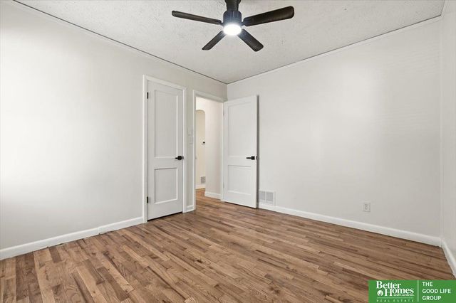 6521 N 35 Street, Omaha, NE 68112