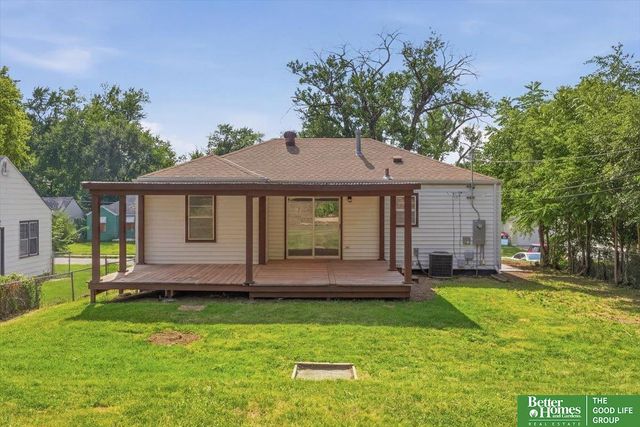 6521 N 35 Street, Omaha, NE 68112