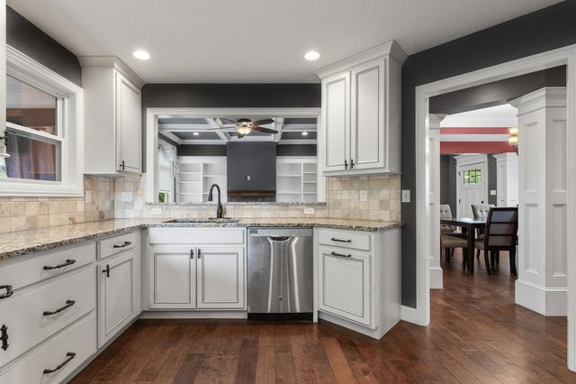 1404 SADDLE BAG CT, Columbia, MO 65201