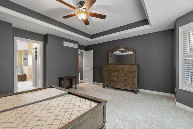 1404 SADDLE BAG CT, Columbia, MO 65201