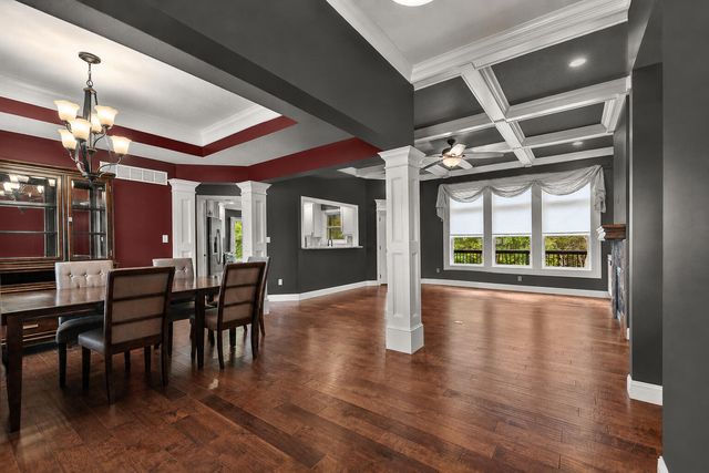1404 SADDLE BAG CT, Columbia, MO 65201