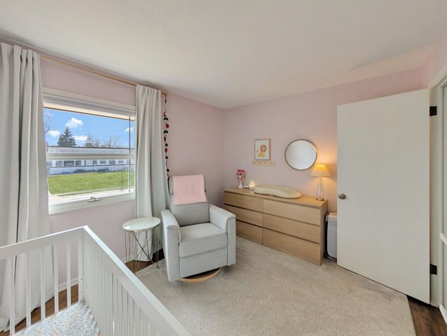 8500 34th Avenue N, New Hope, MN 55427