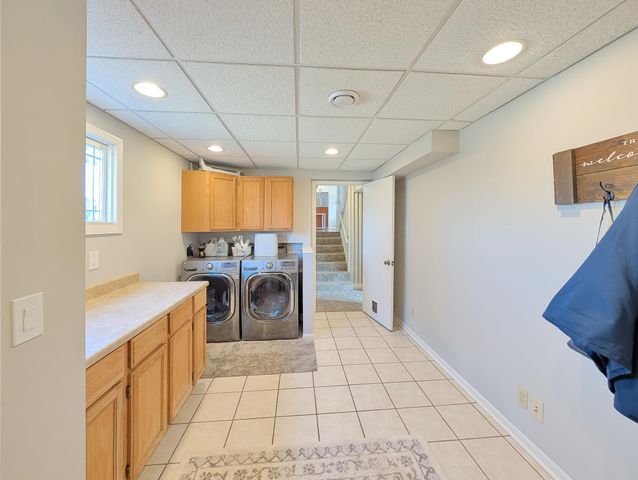 8500 34th Avenue N, New Hope, MN 55427