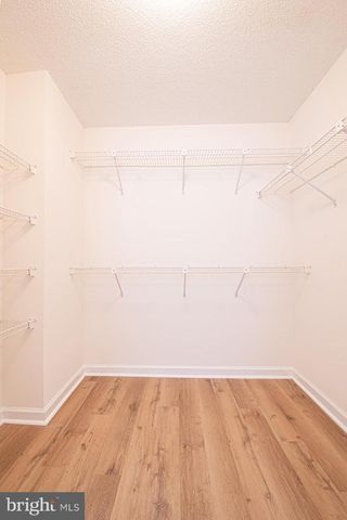 1001 N TIMBER RIDGE RD, Cross Junction, VA 22625