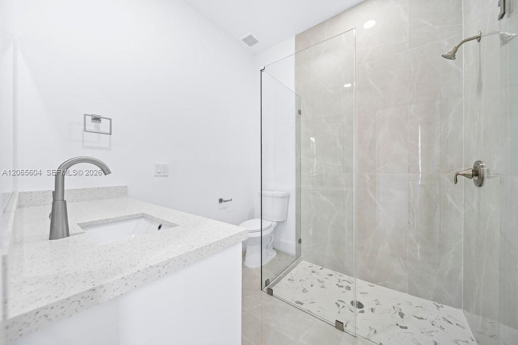 Image 22 of property listing at 1255 Nimitz, Lehigh Acres, FL 33974