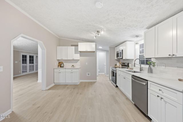 10100 Green Path Road, Dunn, NC 28334