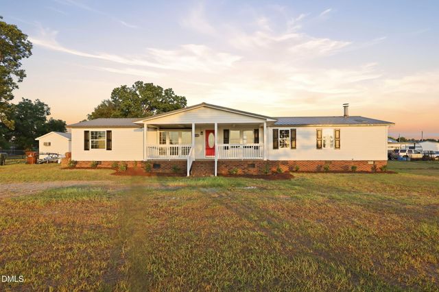 10100 Green Path Road, Dunn, NC 28334