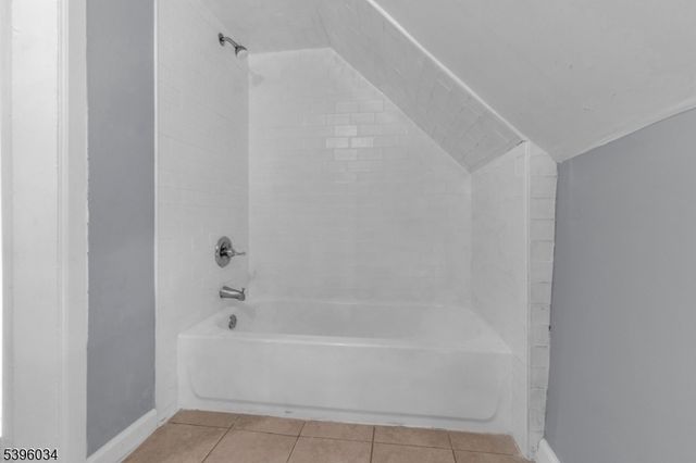 195 Park Ave, City Of Orange Twp., NJ 07050