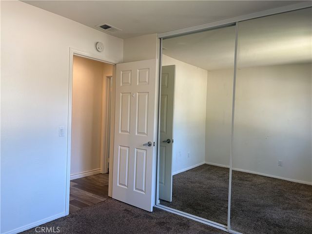 200 E Alessandro 80, Riverside, CA 92508