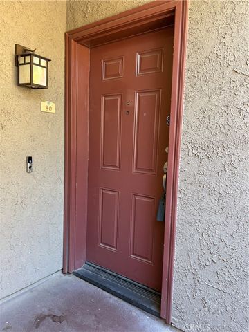 200 E Alessandro 80, Riverside, CA 92508
