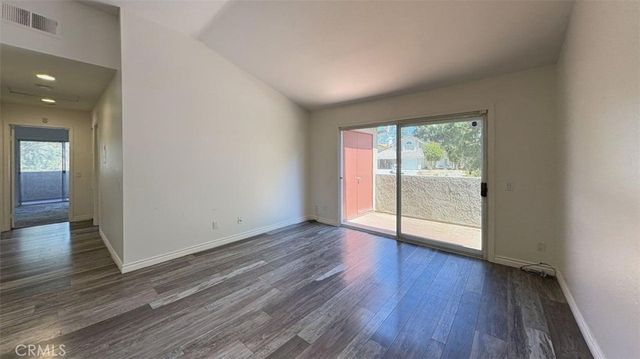 200 E Alessandro 80, Riverside, CA 92508