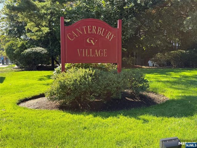 13 Canterbury Lane, New Milford, NJ 07646