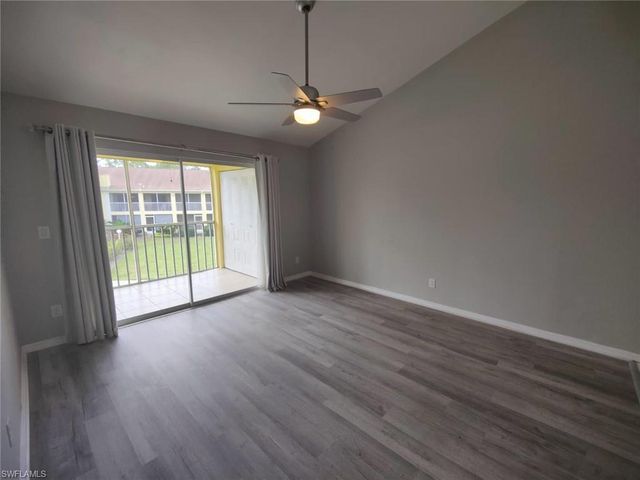 2668 Kings Lake BLVD 7-203, Naples, FL 34112