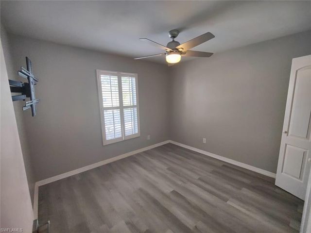 2668 Kings Lake BLVD 7-203, Naples, FL 34112