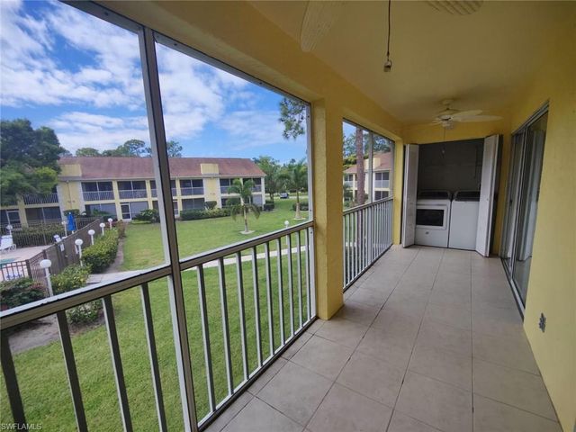2668 Kings Lake BLVD 7-203, Naples, FL 34112