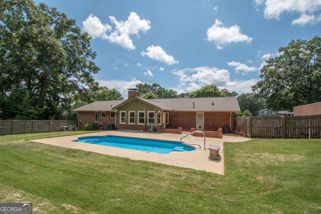 650 Azalea Drive, Lagrange, GA 30240