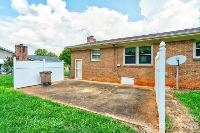 1606 Spangler Drive, Shelby, NC 28150