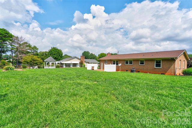 1606 Spangler Drive, Shelby, NC 28150