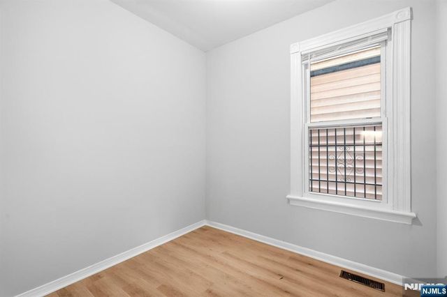 279 4th Street, Paterson, NJ 07522