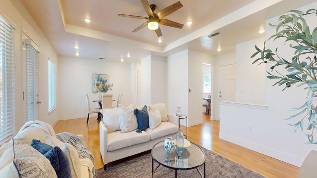 117 E Fedora Avenue, Fresno, CA 93704