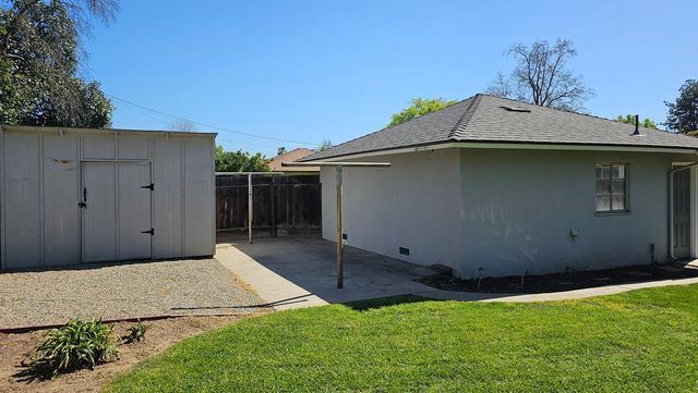 117 E Fedora Avenue, Fresno, CA 93704