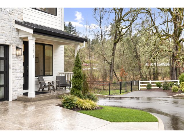9261 Sw MACKAYLA Pl, Portland, OR 97223