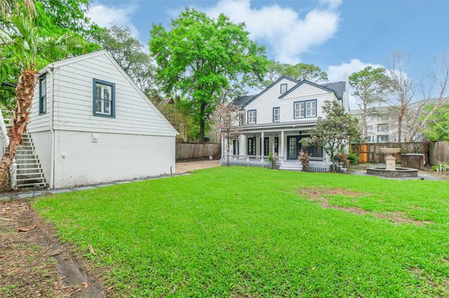 2201 Maroneal Street, Houston, TX 77030