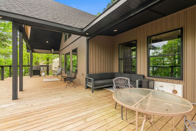 3430 Lake Cliff Road, Higden, AR 72067