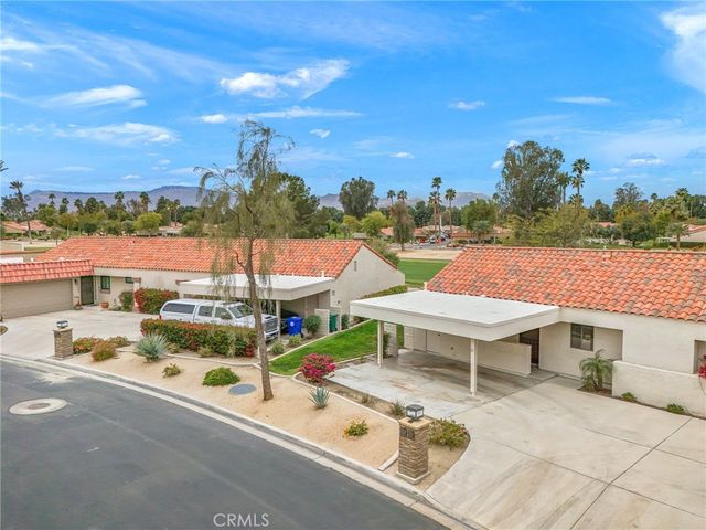 40465 La Costa Circle W, Palm Desert, CA 92211