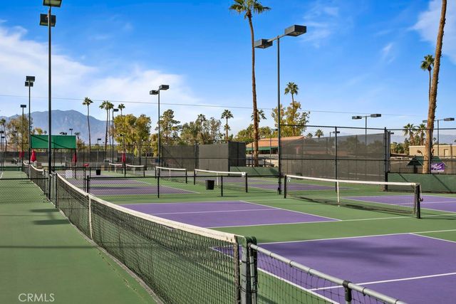 40465 La Costa Circle W, Palm Desert, CA 92211