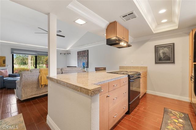 40465 La Costa Circle W, Palm Desert, CA 92211