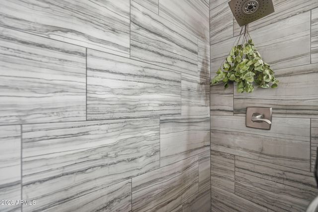 18415 N 46TH Street, Phoenix, AZ 85032