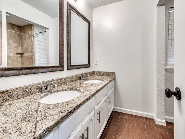 2640 Michael Drive, Edmond, OK 73013