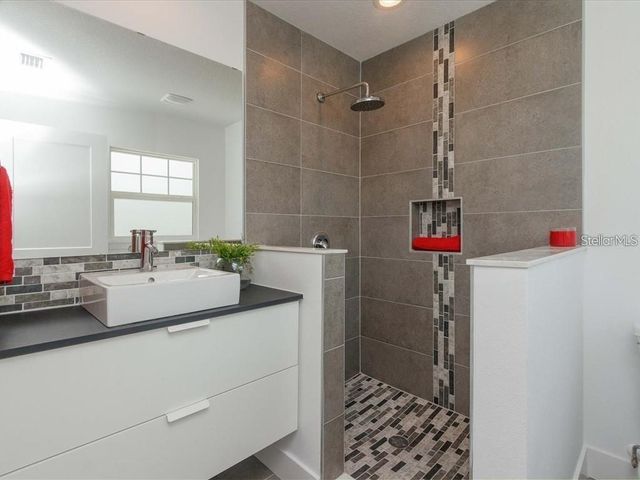 1830 STAUNTON AVENUE, Winter Park, FL 32789