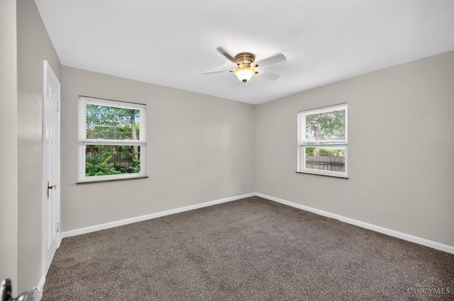 3333 S Sterling Way, Cincinnati, OH 45209