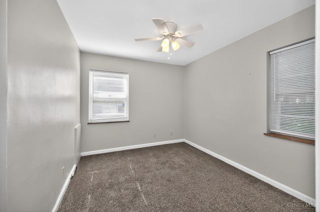 3333 S Sterling Way, Cincinnati, OH 45209