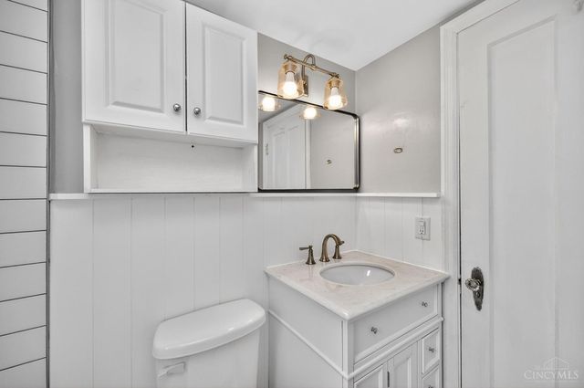 3333 S Sterling Way, Cincinnati, OH 45209