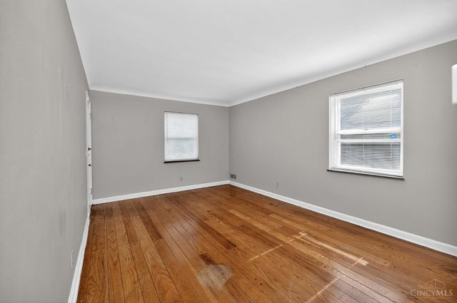 3333 S Sterling Way, Cincinnati, OH 45209