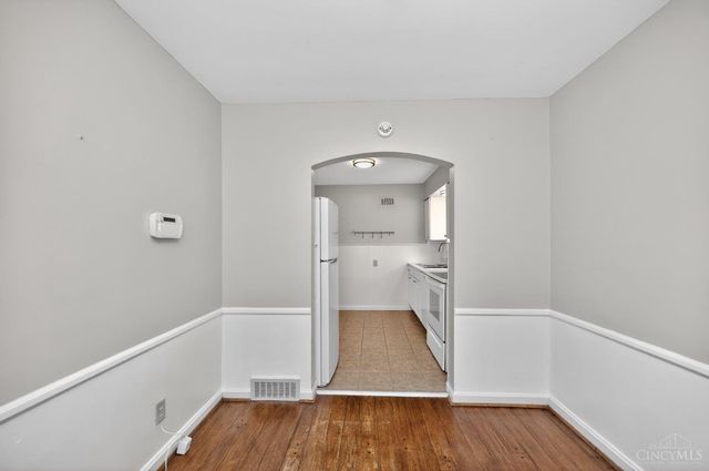 3333 S Sterling Way, Cincinnati, OH 45209